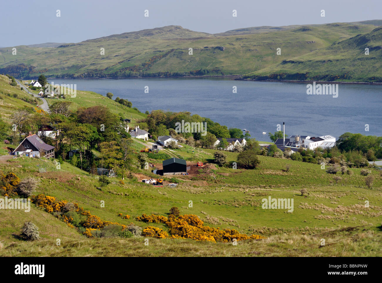 Talisker whisky distillery. Carbost, Loch Harport, Minginish, Isle of Skye, Inner Hebrides, Scotland, United Kingdom, Europe. Stock Photo