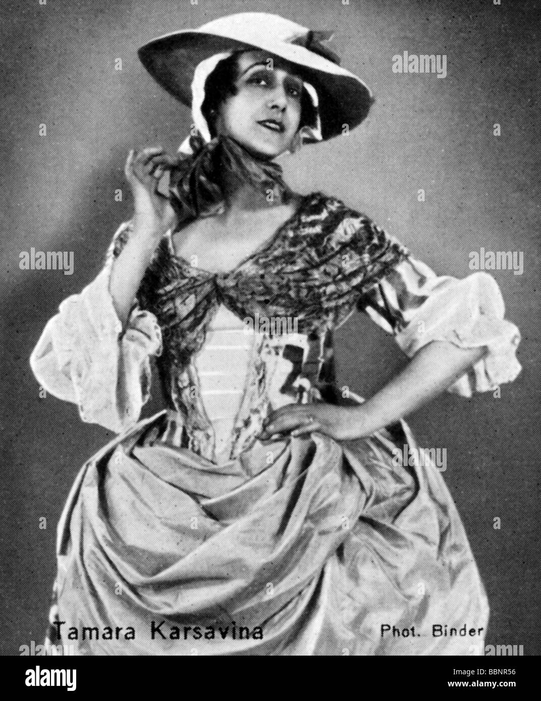 Karsavina, Tamara, 10.3.1885 - 9.3.1885, English dancer of Russian origin, half length in costume, circa 1910, Stock Photo