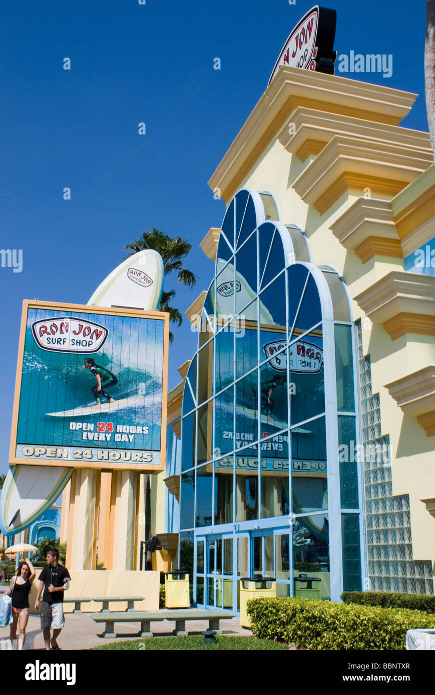 Ron Jon's Surf Shop, Cocoa Beach, Florida Stock Photo Alamy