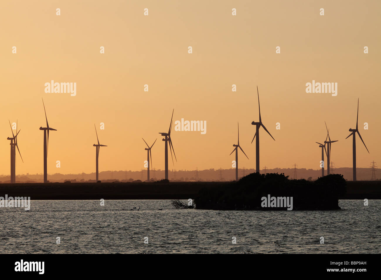 Little Cheyne Court Wind Farm Stock Photo - Alamy