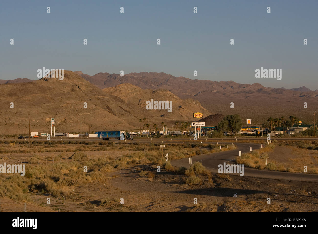 Truckstop on Highway 15 in the Mojave Desert, USA Stock Photo Alamy