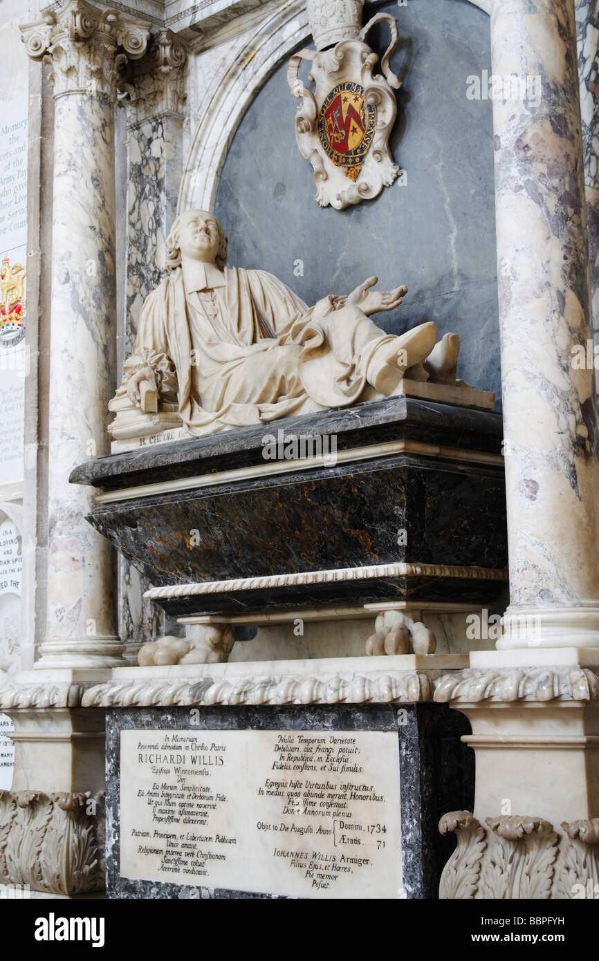 Memorial to Richard Willis (16641734) in Winchester cathedral