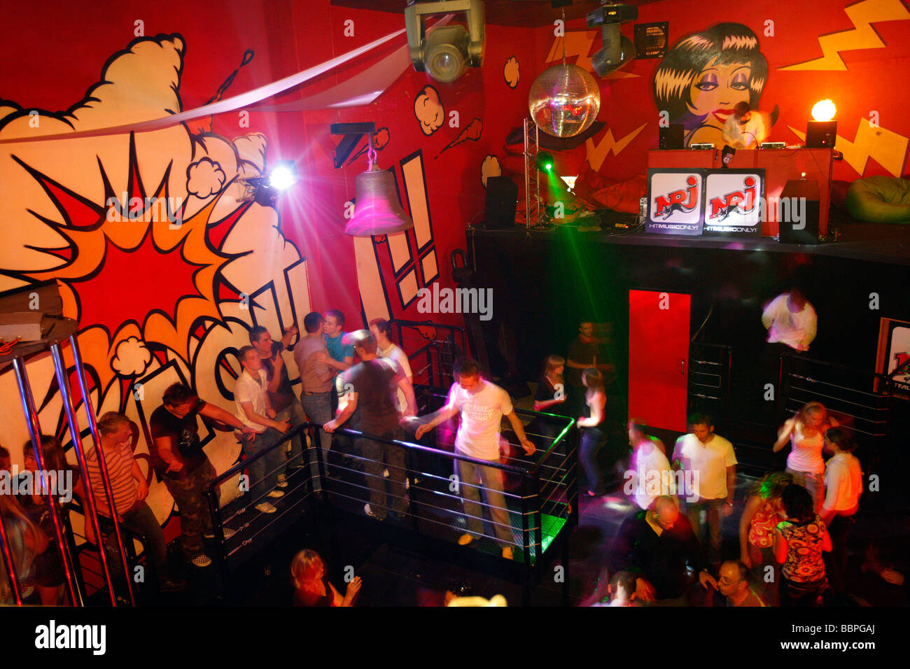 DANCE AMBIANCE, NIGHTCLUB 'LE H', LE HAVRE, SEINE-MARITIME (76