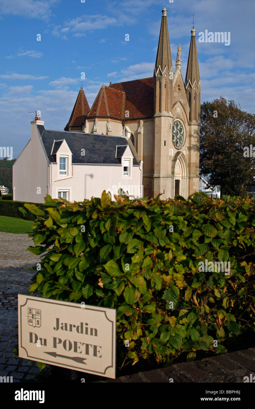 THE POET'S GARDEN, NOTRE-DAME-DES-FLOTS CHAPEL, SAINTE-ADRESSE, LE HAVRE, SEINE-MARITIME (76), NORMANDY, FRANCE Stock Photo