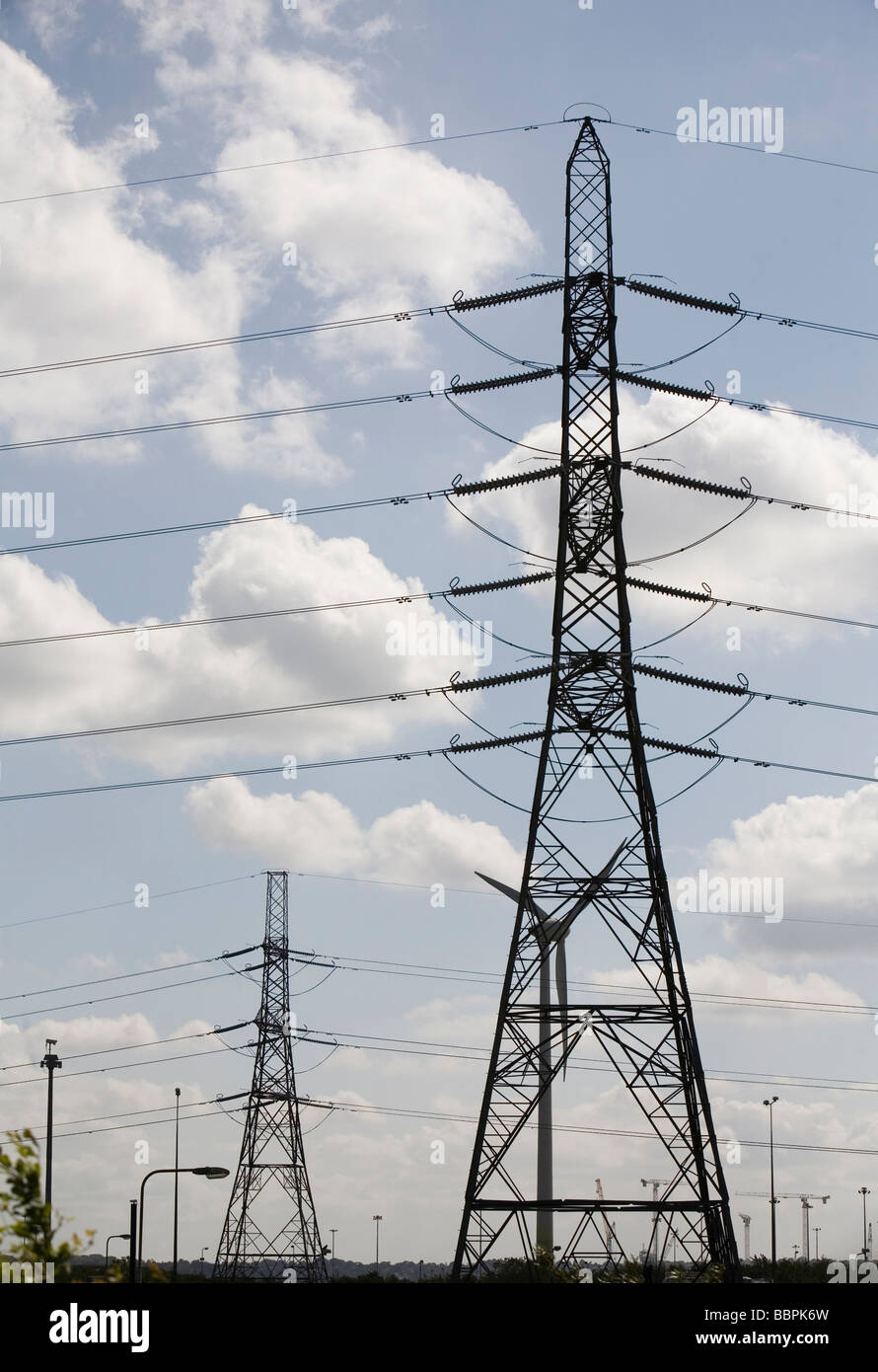 Pylons electricity essex hires stock photography and images Alamy
