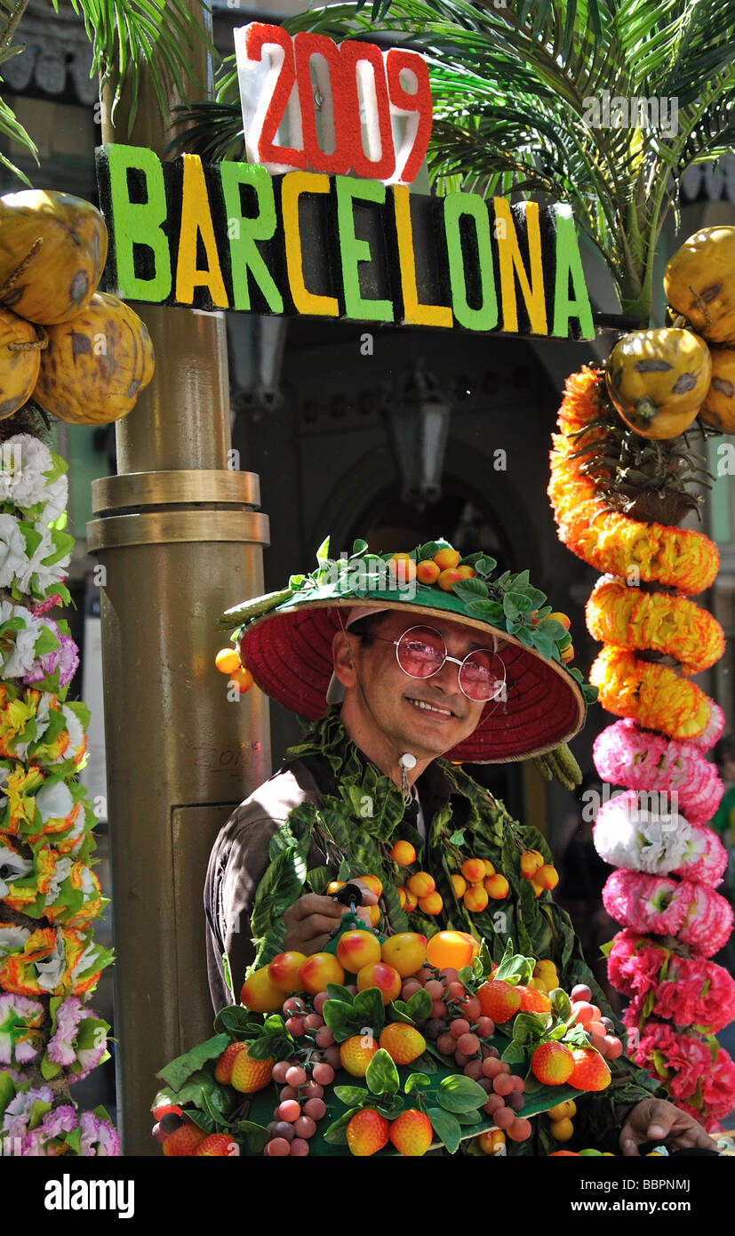Human Statues at Las Ramblas, Barcelona, Spain Stock Photo Alamy