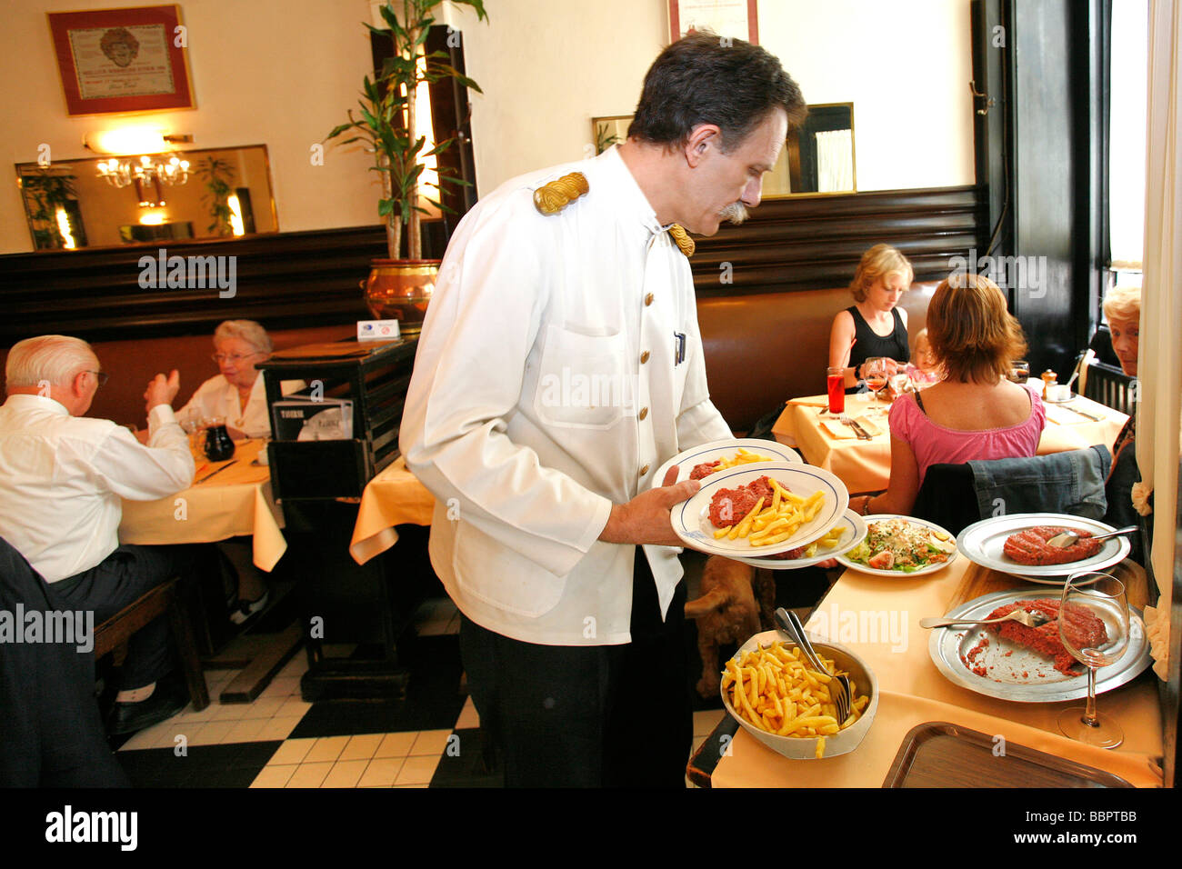 THE TAVERNE DU PASSAGE RESTAURANT, BRUSSELS, BELGIUM Stock Photo