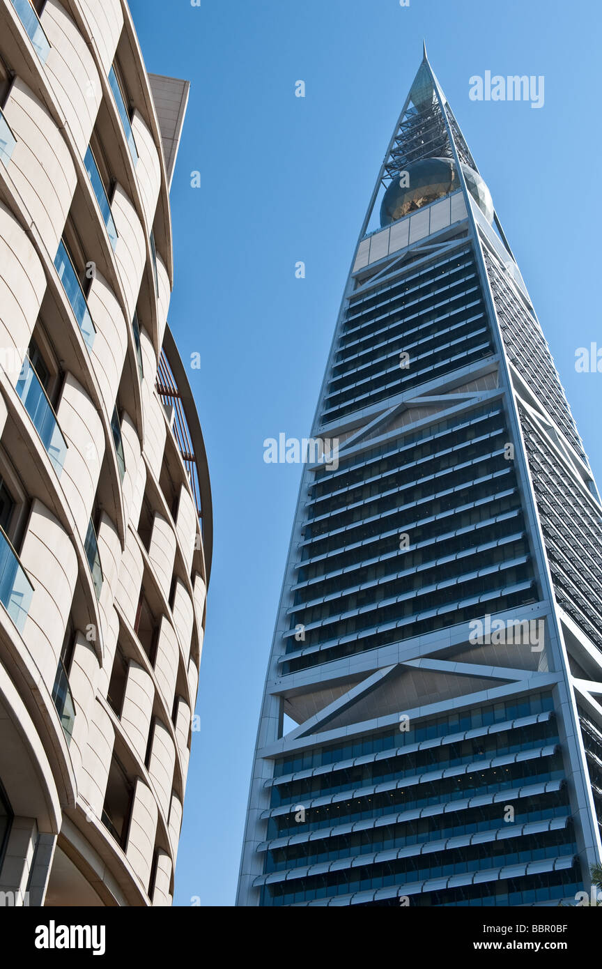 Rijadh the Al Faisaliah tower Stock Photo - Alamy