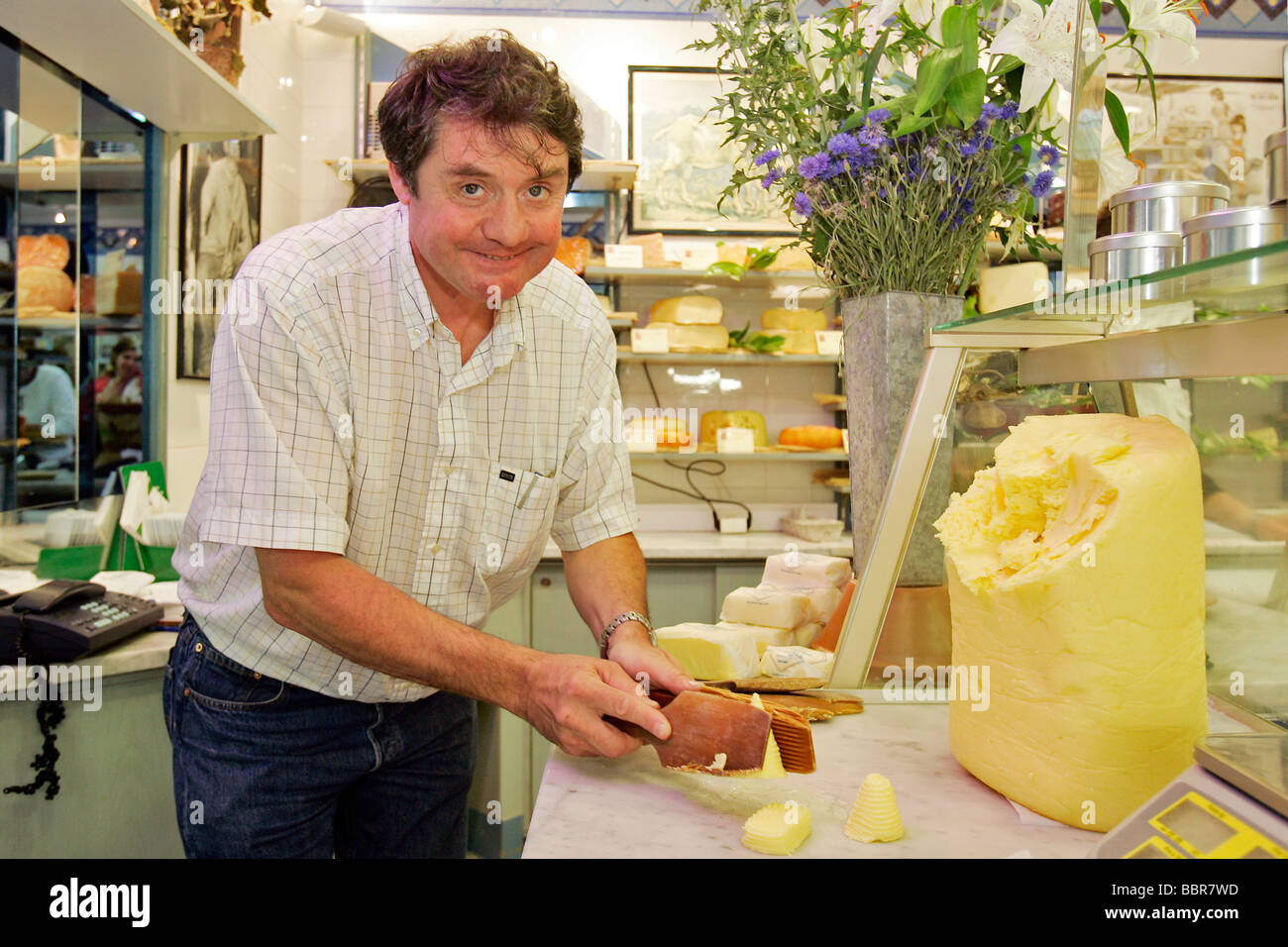CHEESE-MAKER JEAN-YVES BORDIER IN FRONT OF HIS BLOCK OF BUTTER, SAINT-MALO,  ILLE-ET-VILAINE (35), FRANCE Stock Photo - Alamy