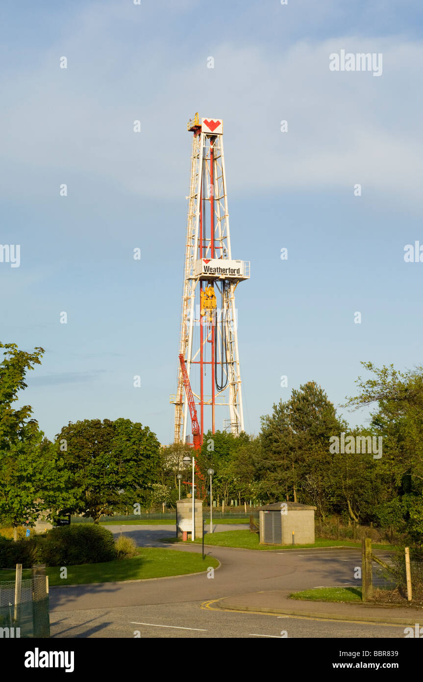 An oil rig drilling derrick. Stock Photo