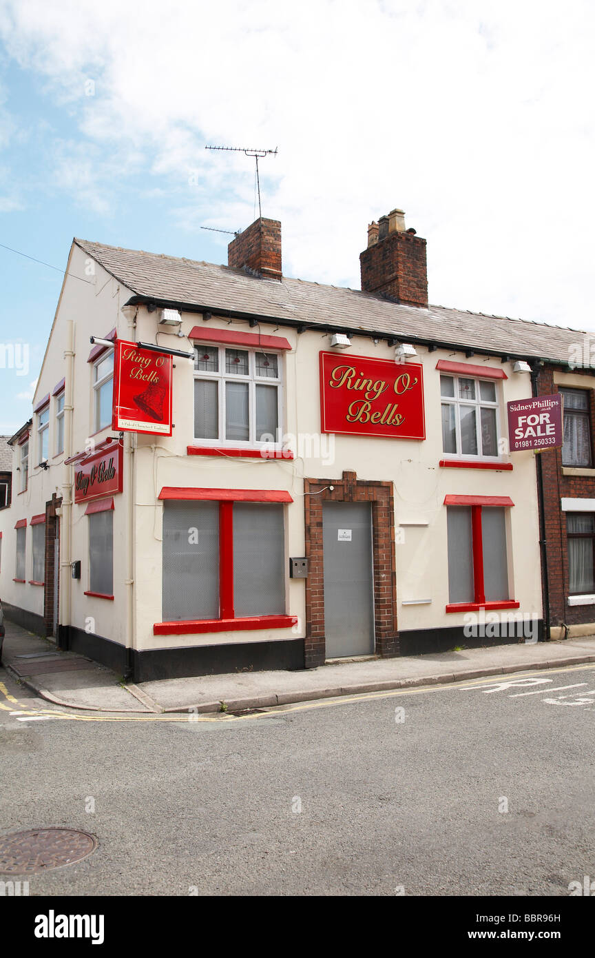 Boarded up Ring O Bells pub in Sandbach UK Stock Photo Alamy