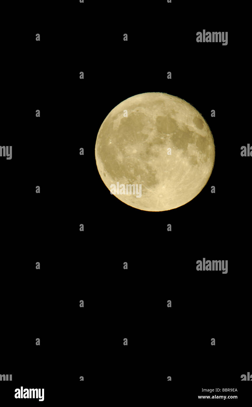 Lunar full moon hi-res stock photography and images - Alamy