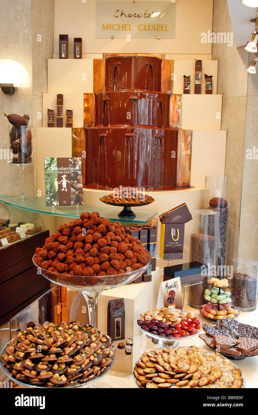 MICHEL CLUIZEL CJOCOLATE SHOP, 201 RUE SAINT-HONORE, 1ST ARRONDISSEMENT, PARIS (75) Stock Photo