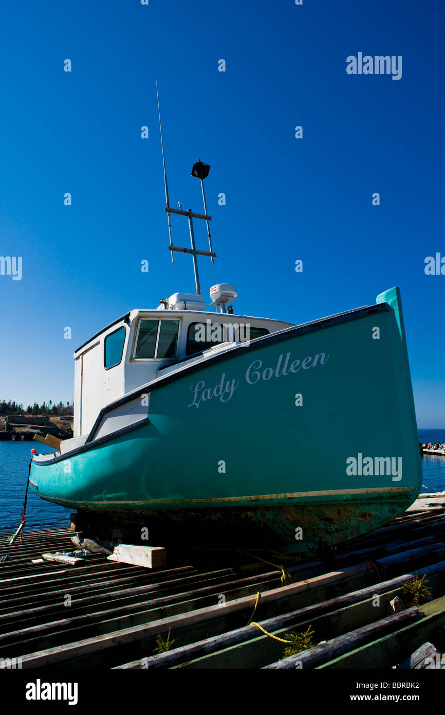 A Cape Island style fishing boat sits on a launchway Stock Photo Alamy