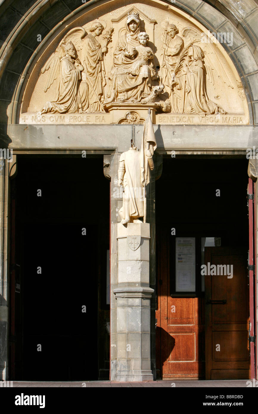 ENTRANCE TO THE SAINTE EUGENIE CHURCH, BASQUE COUNTRY, BASQUE COAST ...