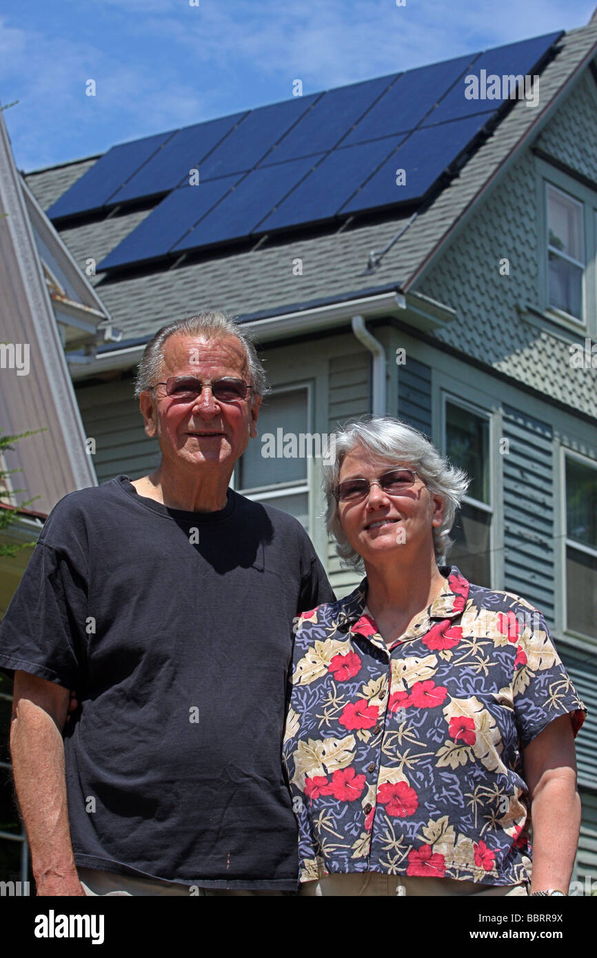 Solar panel on roof couple hi-res stock photography and images - Alamy