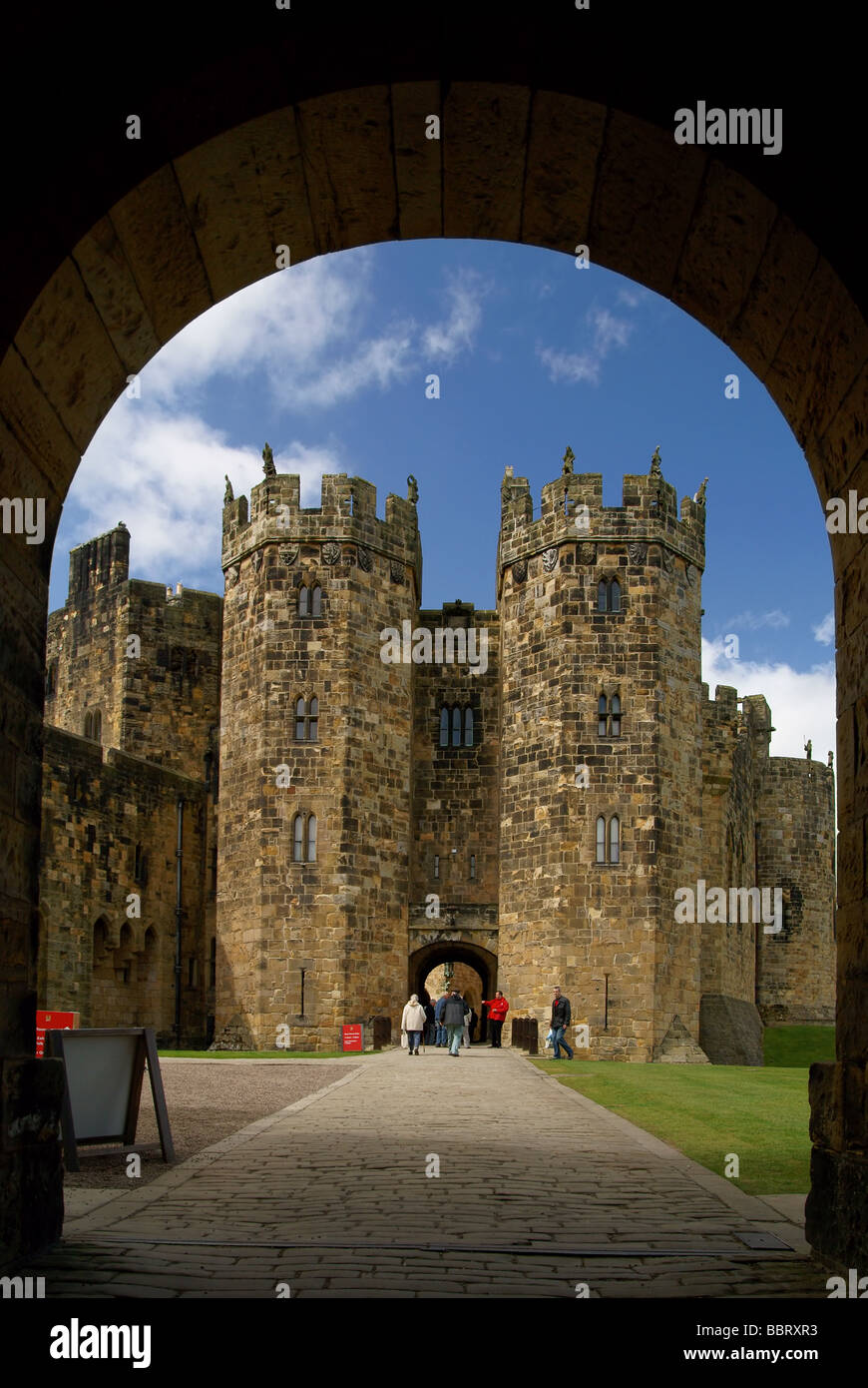 Alnwick Castle Keep Stock Photo Alamy