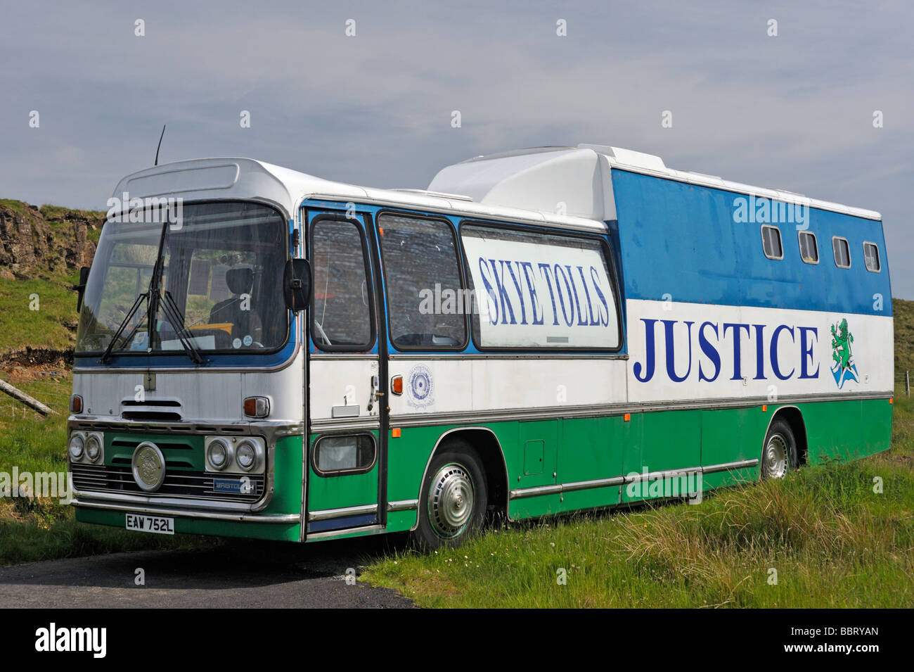 Skye Tolls Justice bus. Bracadale, Isle of Skye, Inner Hebrides, Scotland, United Kingdom, Europe. Stock Photo