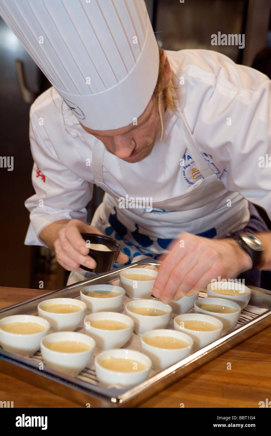 Chef final touch on the food hires stock photography and images Alamy