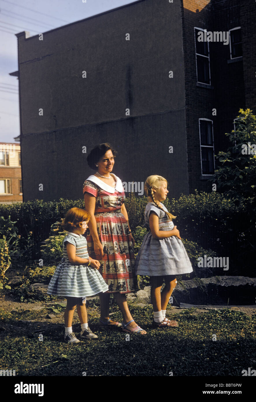 Mother and daughters pose for photo, Montreal, Canada 1957 Stock Photo