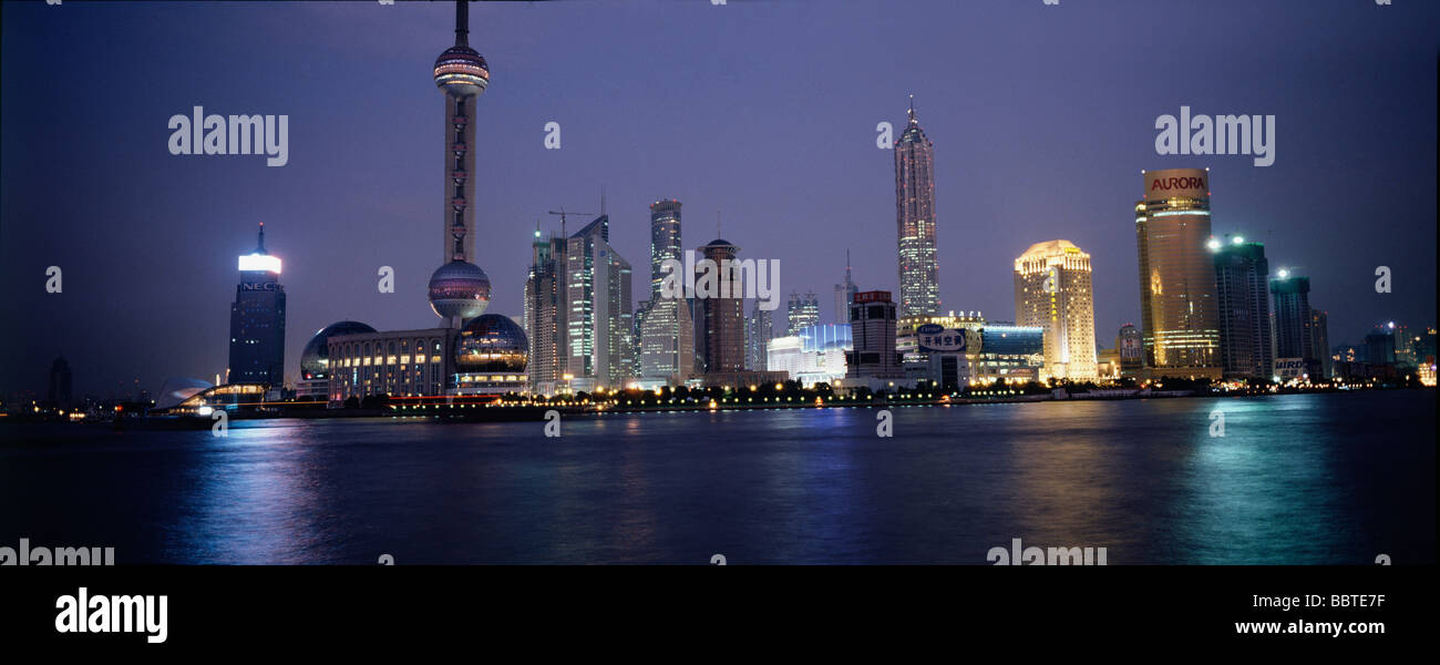 Pudong skyline hi-res stock photography and images - Alamy
