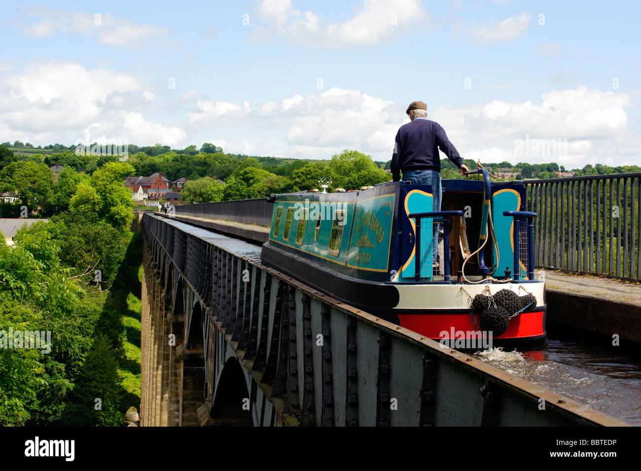 Barge travelling over Pontcysyllte Aqueduct on the Llangollen Canal Stock Photo