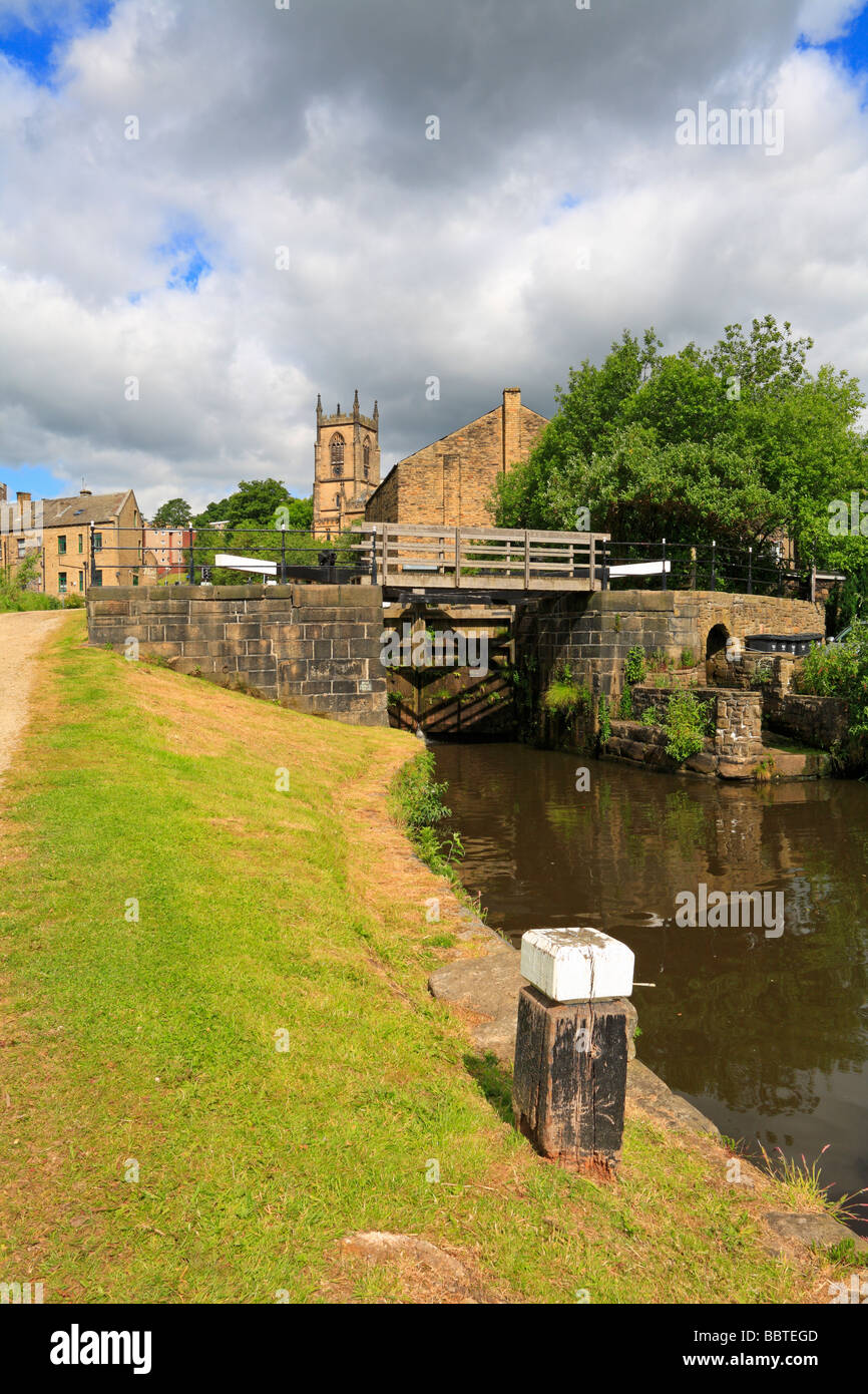 Rochdale Canal, Sowerby Bridge, Calderdale, West Yorkshire, England, UK. Stock Photo