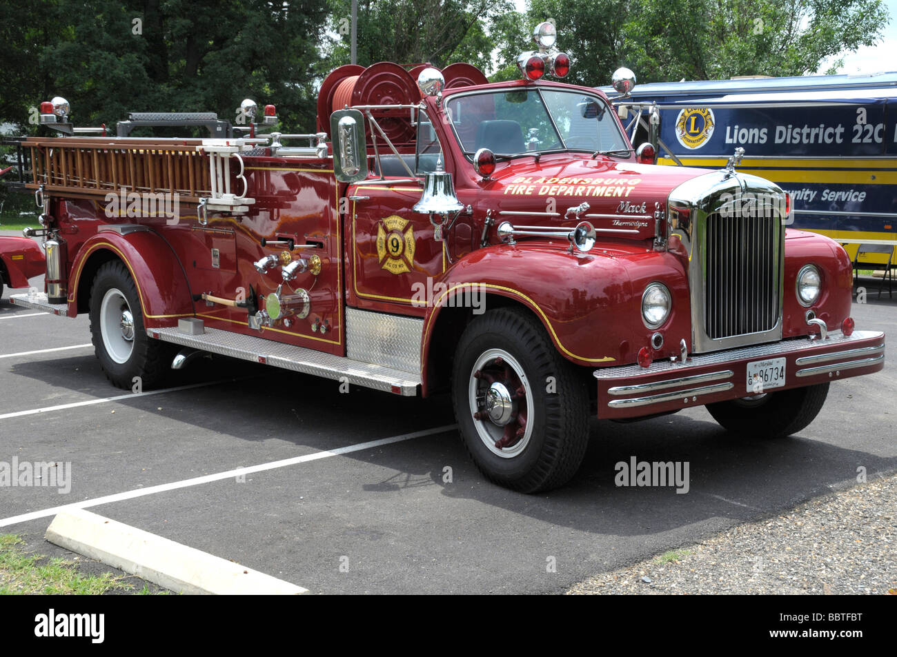 Mack fire truck hi-res stock photography and images - Alamy