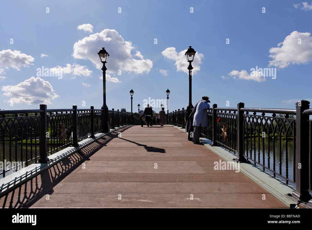 Pedestrian iron bridge hi-res stock photography and images - Alamy