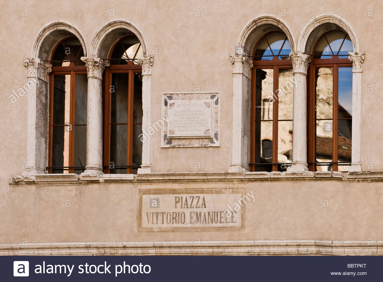 Lancet Architecture High Resolution Stock Photography and Images Alamy