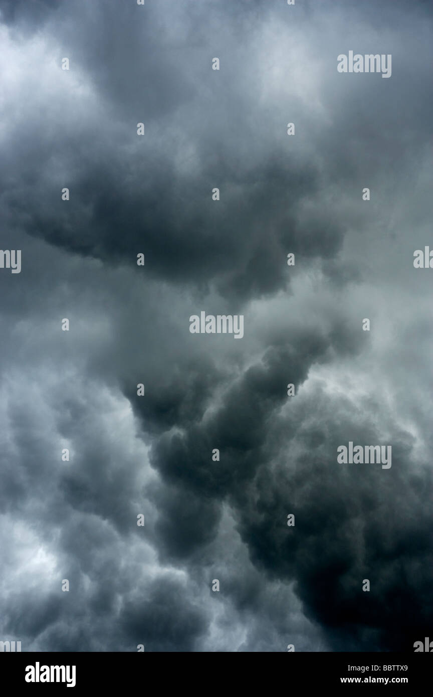 STORM STORMY CLOUD CLOUDS SKY Stock Photo - Alamy