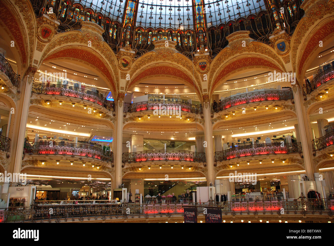 Haut Couture High Resolution Stock Photography And Images Alamy