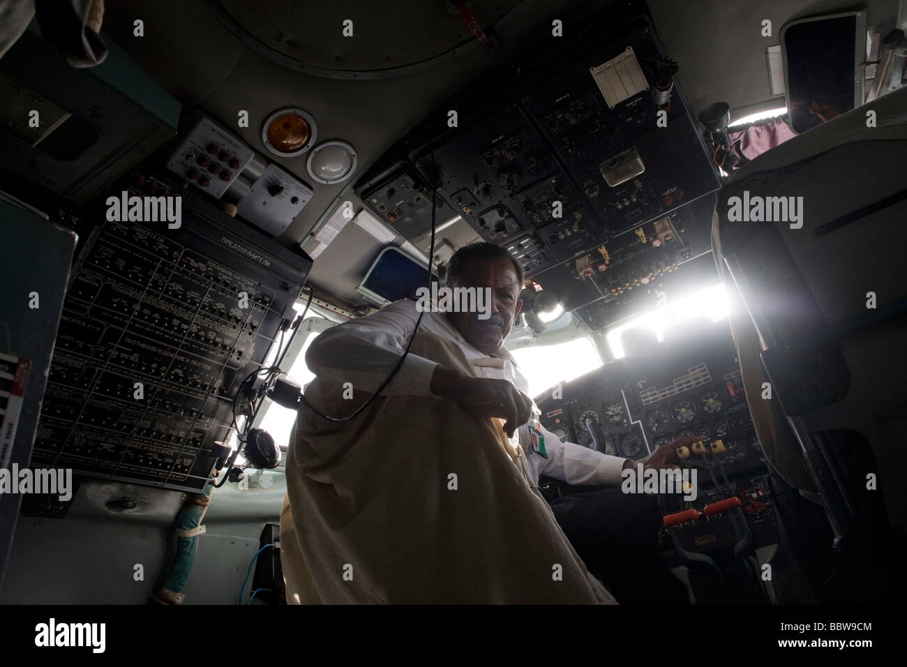 Cockpit antonov hi-res stock photography and images - Alamy