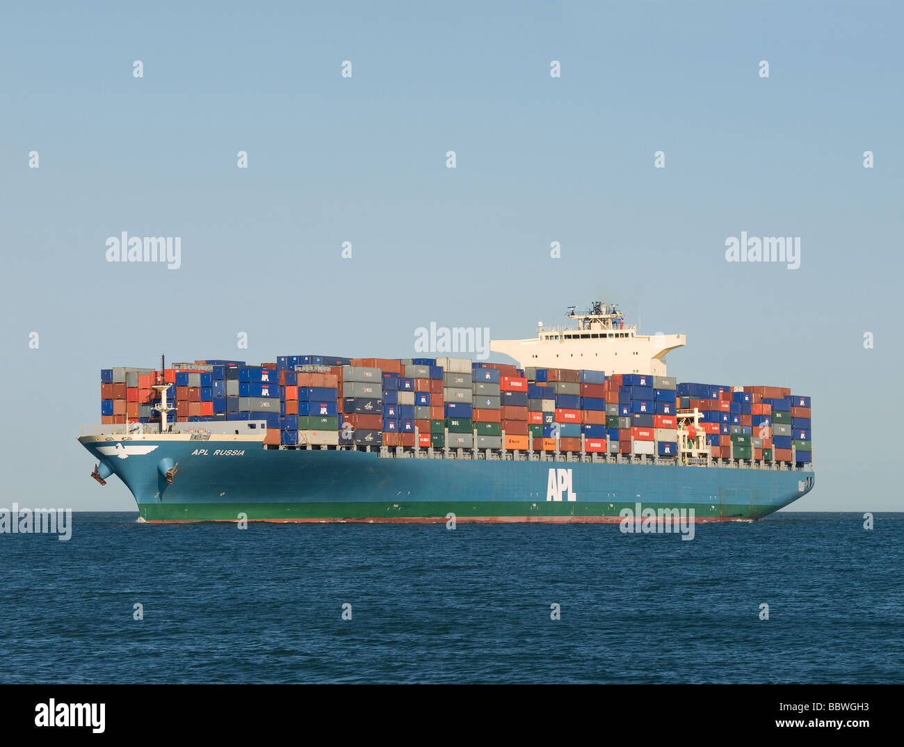 Container ship APL Russia arriving at Southampton UK Stock Photo