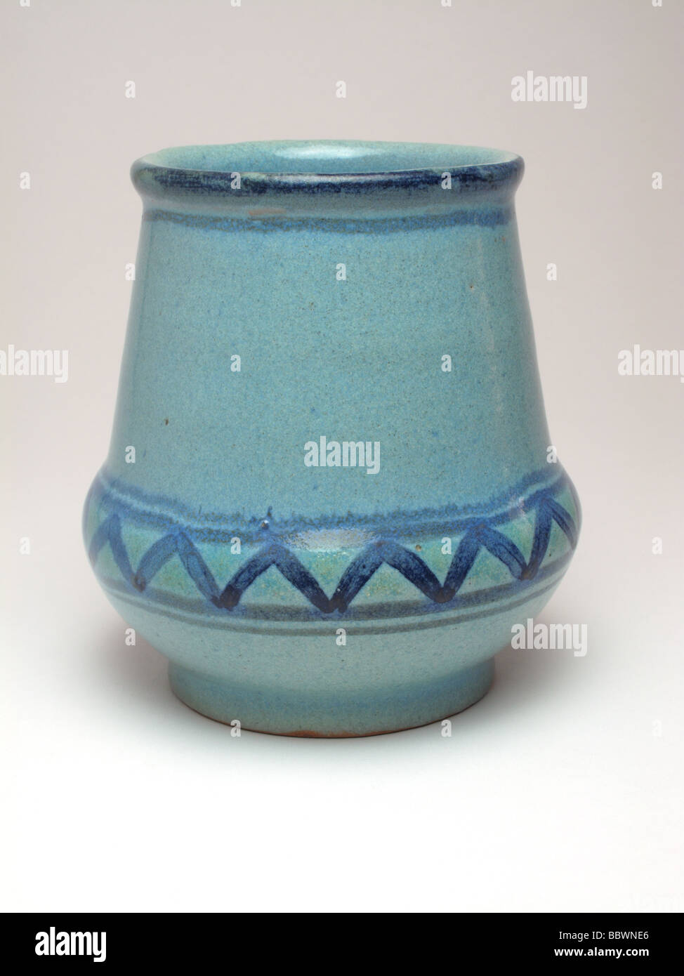 Isle of Wight art deco pottery vase Stock Photo Alamy