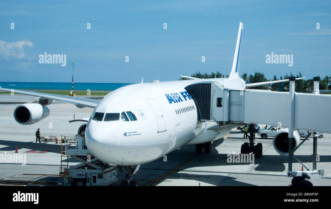 Air France Airbus A340 at jetway Princess Juliana International Airport St Martin Caribbean Stock Photo