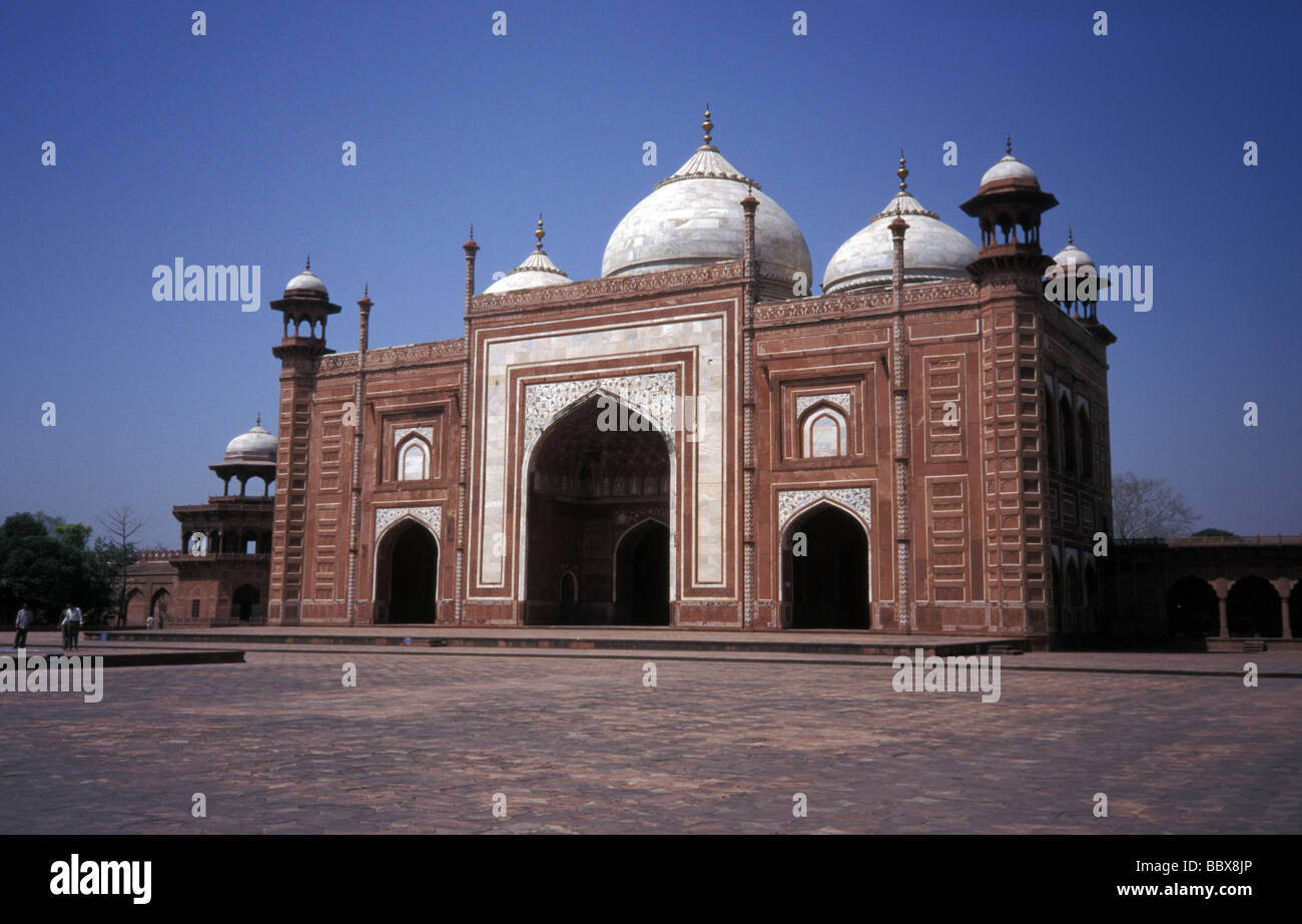 moghul architecture Islamic mosque masjid Taj Mahal Agra India Stock ...