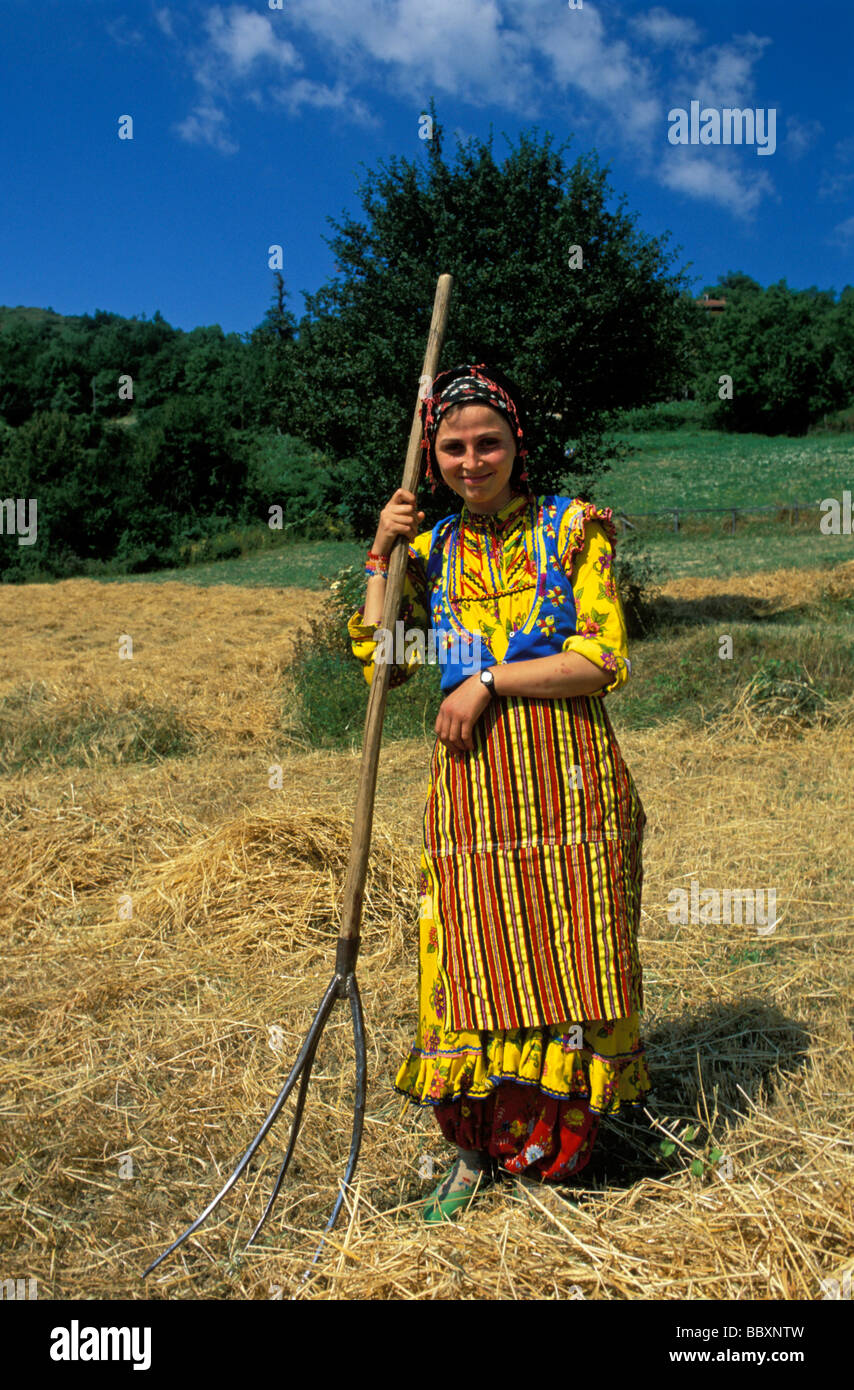 Local girl harvesting wheat in Black Sea highlands Kastamonu Turkey Stock Photo