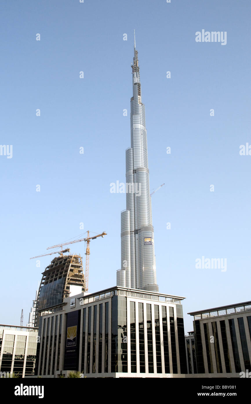 Al Burj Dubai, approaching completion in May 2009, aims to be the world's tallest building at 818 meters high Stock Photo