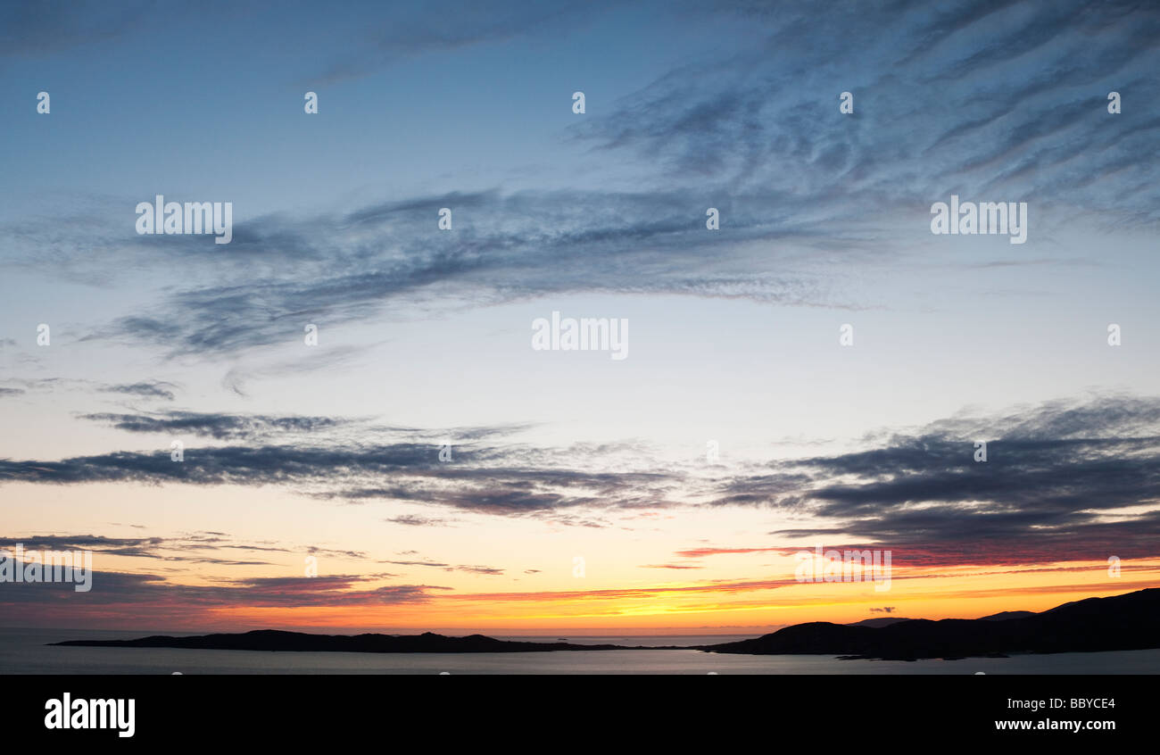 Sunset over Taransay Island, Isle of Harris, Outer Hebrides, Scotland ...