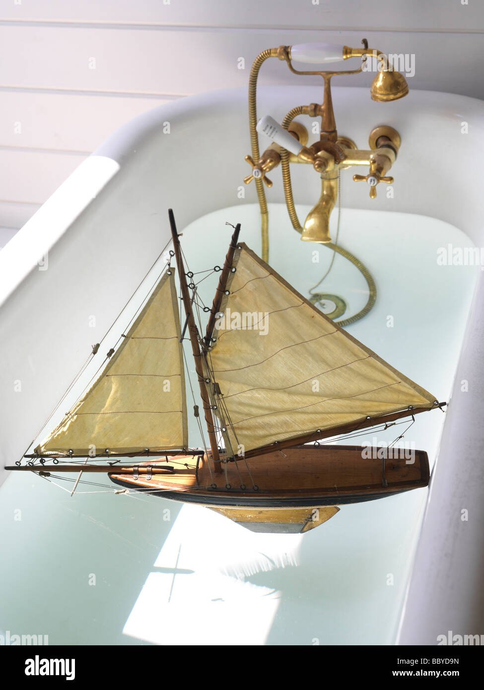 sailboat bath toy