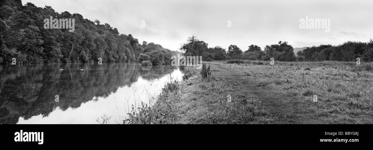 River Thames at dawn Child Beale Pangbourne Berkshire Uk Stock Photo
