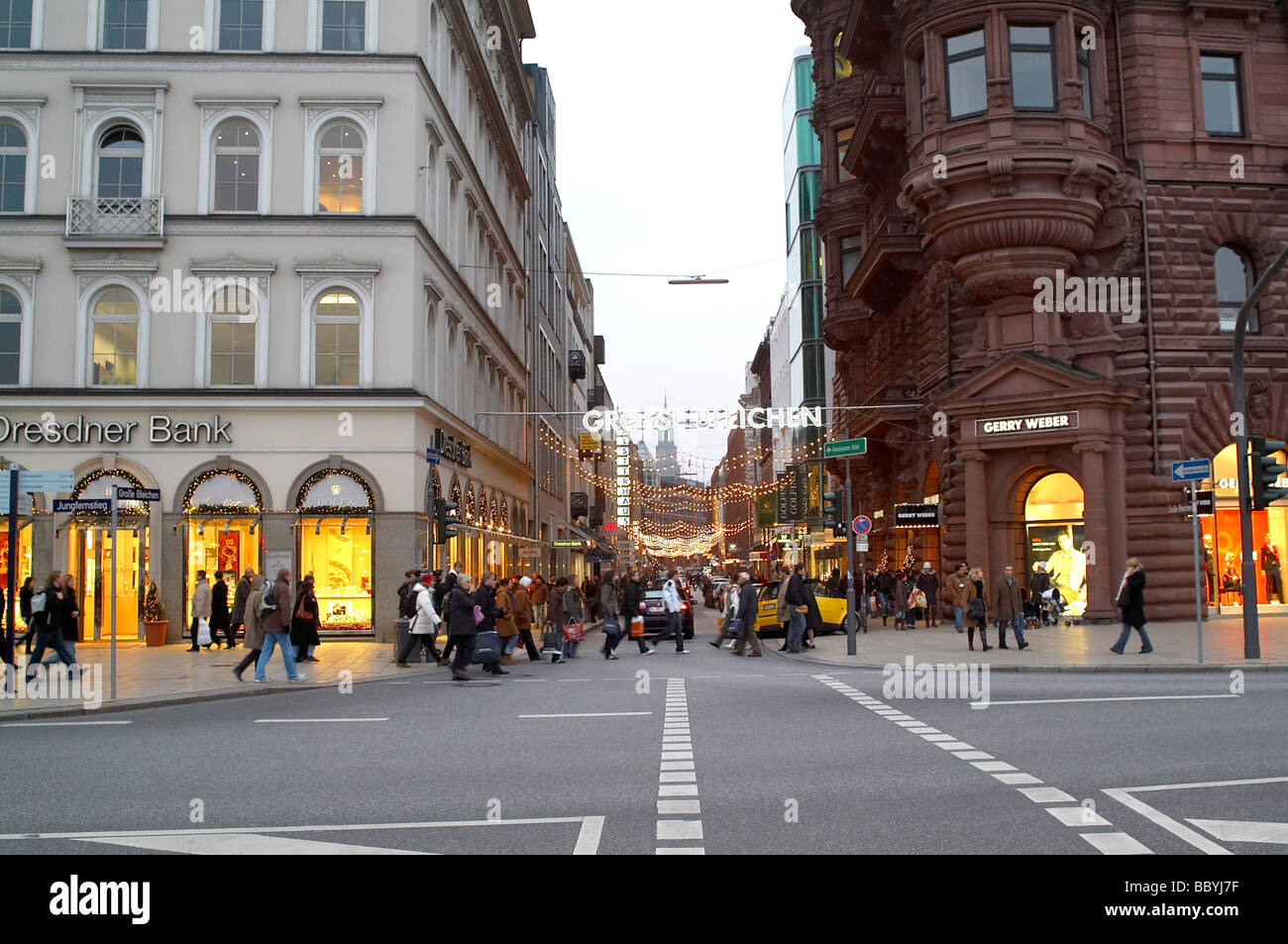 Shopping street in Hamburg Stock Photo Alamy