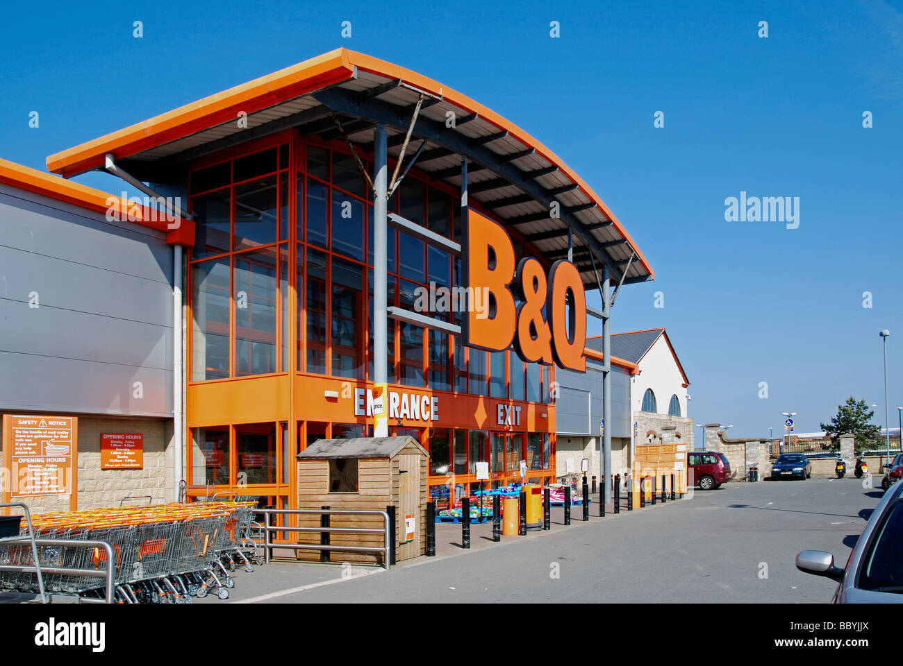 the entrance to b&q diy superstore at pool near redruth in cornwall,uk Stock Photo