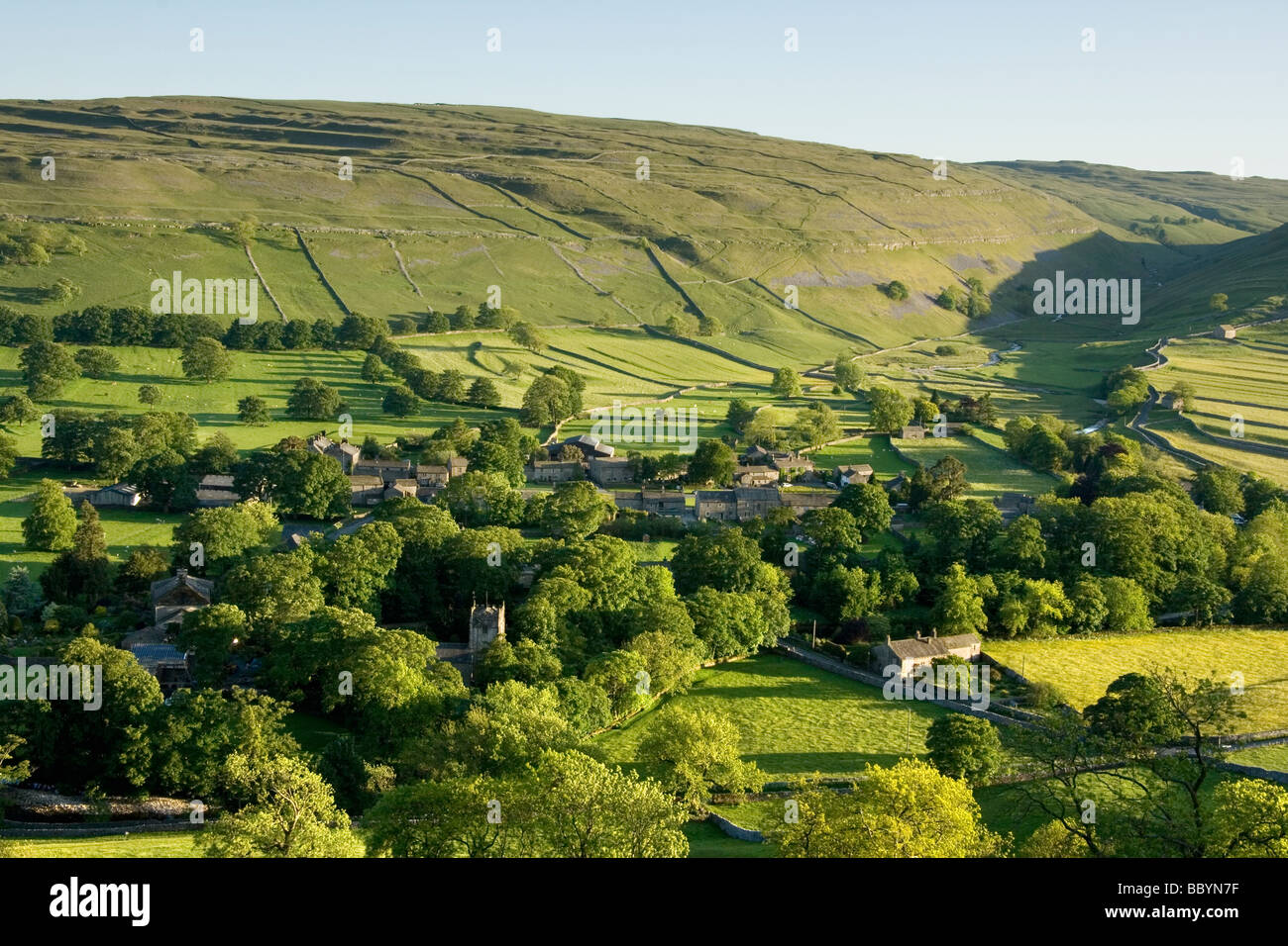 A view of Arncliffe, a village nestled in the valley of Littondale, in the Yorkshire Dales National Park, UK Stock Photo