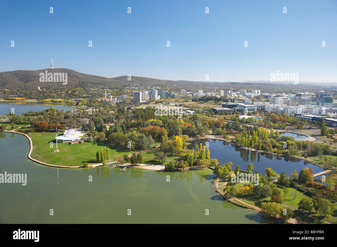 Autumn Colours at Commonwealth Park and Nerang Pool right Black Mountain and Lake Burley Griffin Canberra ACT Australia aerial Stock Photo