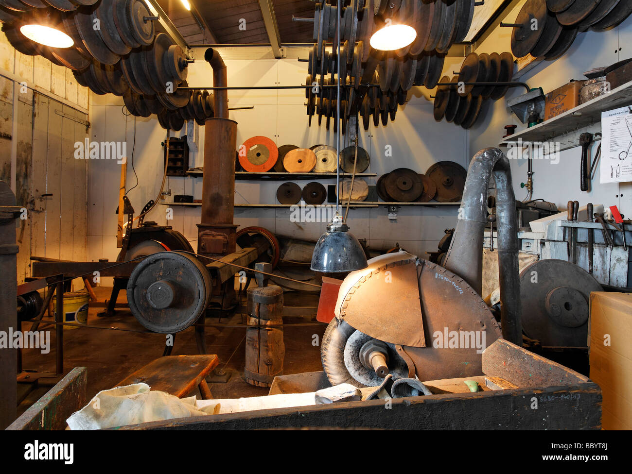 Sharpening machine tool hi-res stock photography and images - Alamy