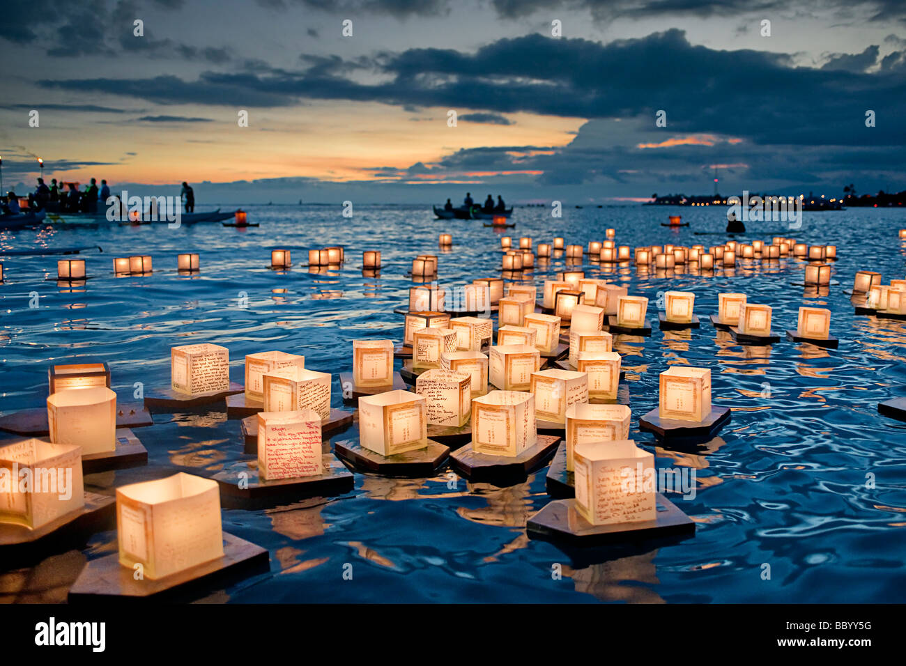 Floating lanterns hi-res stock photography and images - Alamy