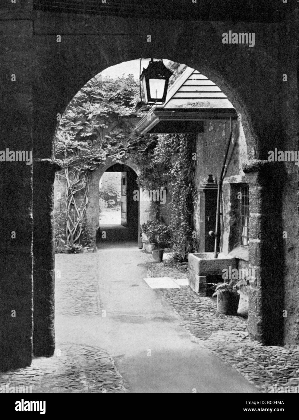 Old court in the precincts of Exeter Cathedral, Devon, 19241926. Artist E Bastard Stock Photo