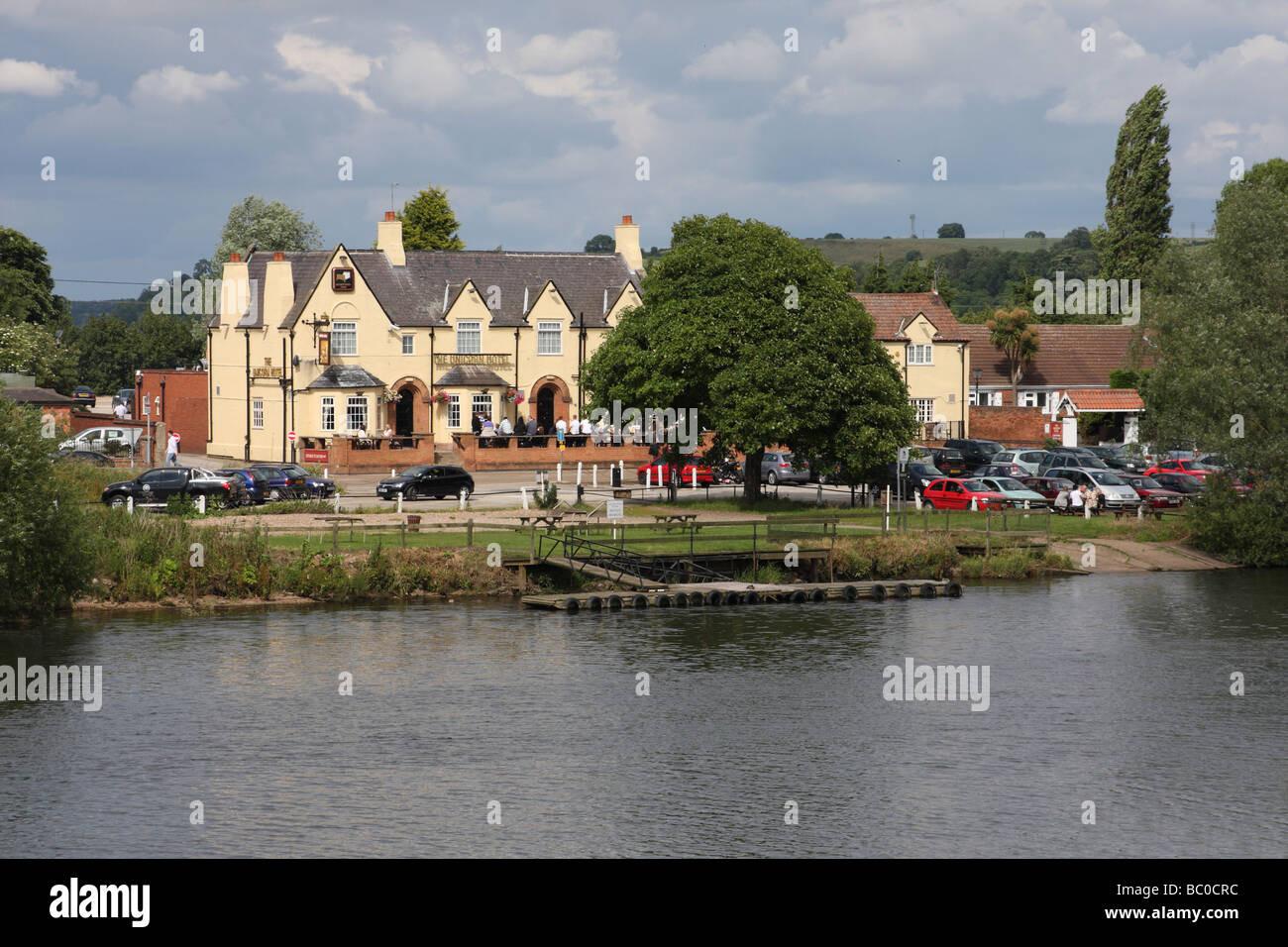 The Unicorn public house beside the River Trent at Gunthorpe